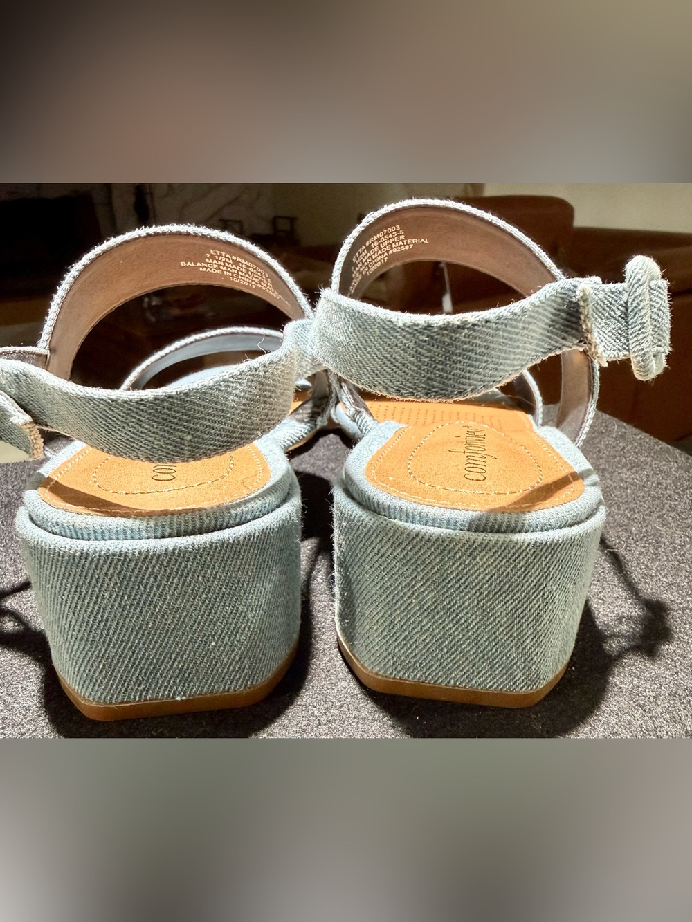 🥳🥳 📦 Comfortview Etta Sandals, 2” Heel, Light Blue Linen-look, Size 7 1/2 - Picture 4 of 11